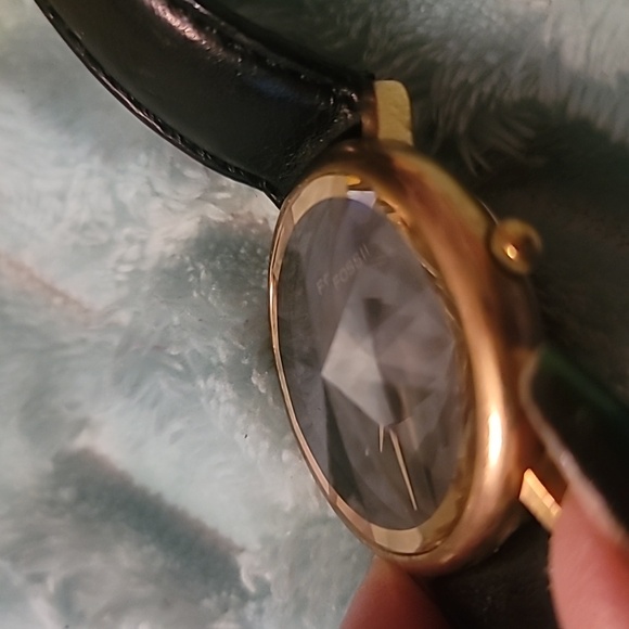 Fossil Vintage & Rare‎ Gold-Tone Gem Shaped Crystal Women’s Watch PC-7304 main image 6